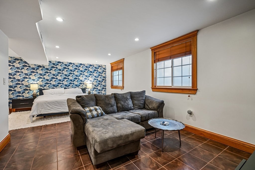 47 Emerald Street #47, Medford, MA, 47 Emerald Street #47, Medford, MA Photo #18