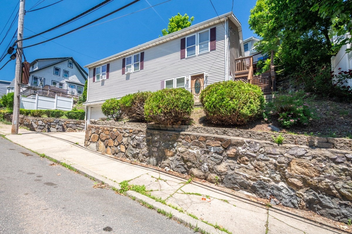 23 Lovers Leap Ave, Lynn, MA, 23 Lovers Leap Ave, Lynn, MA Photo #2