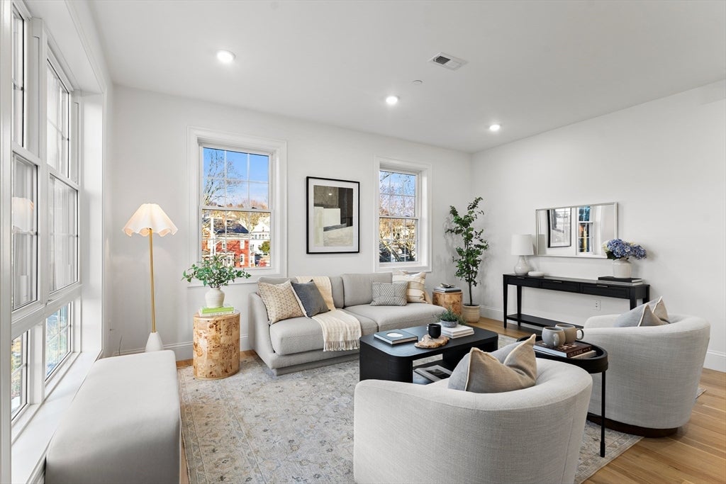 272 Lincoln St #301, Marlborough, MA Photo #5