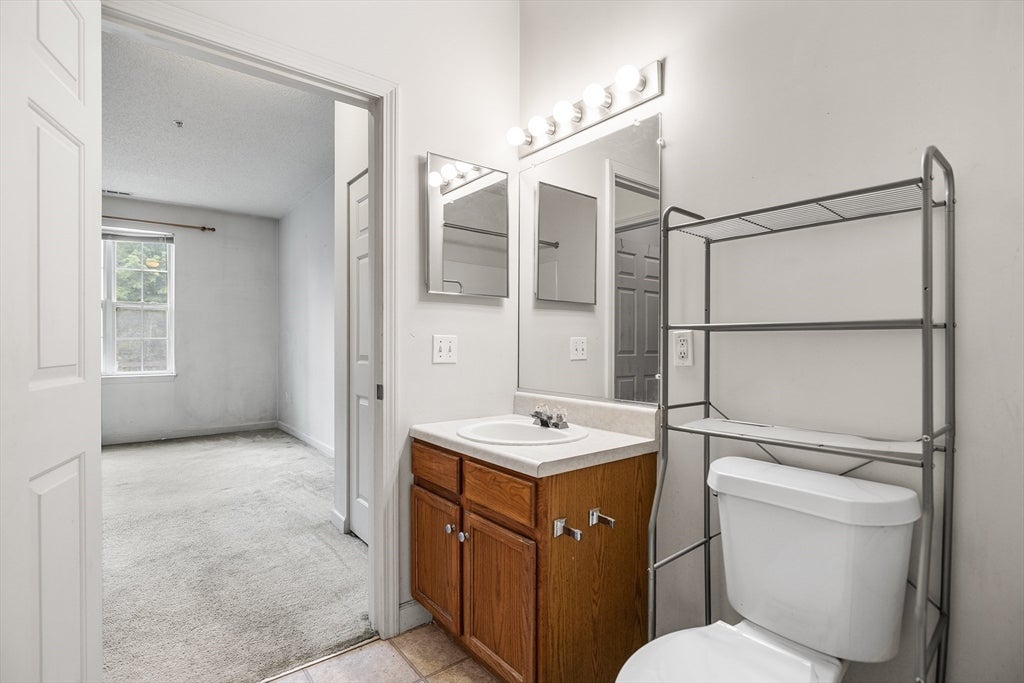 21 Hampshire Road #105, Methuen, MA Photo #15