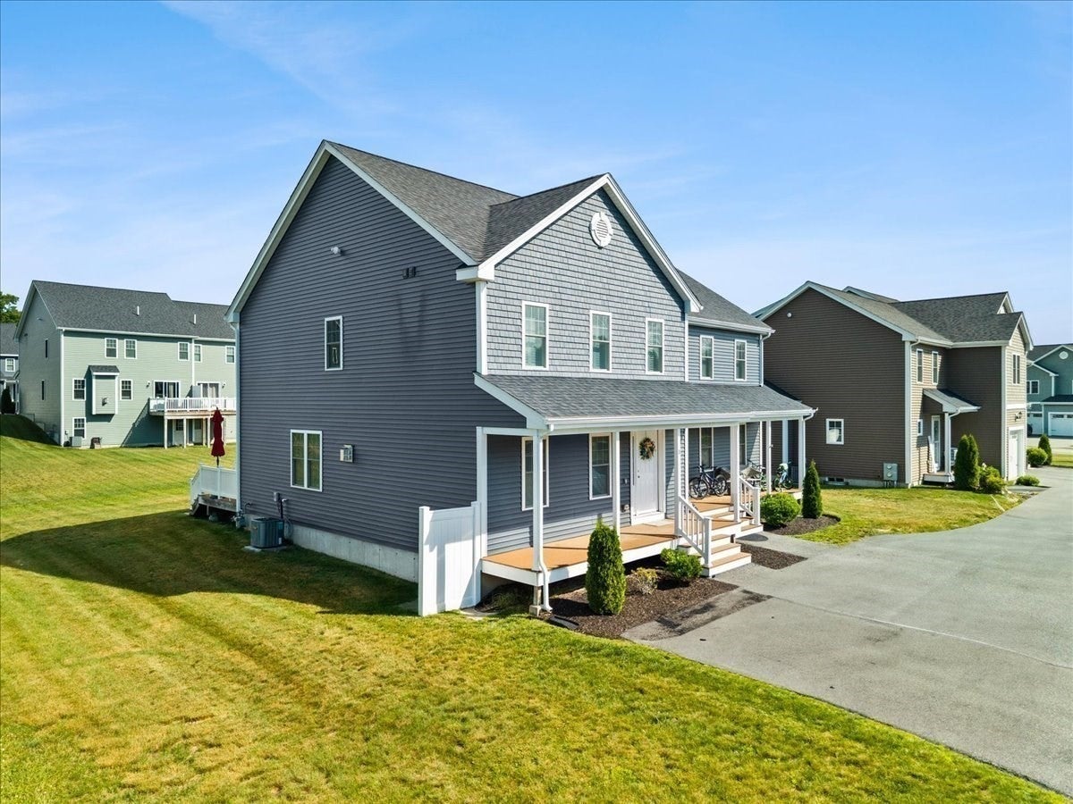 8 Bernards Way 8