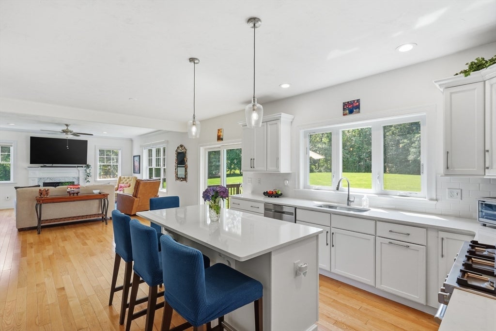 277 Yew St, Douglas, MA, 277 Yew St, Douglas, MA Photo #9