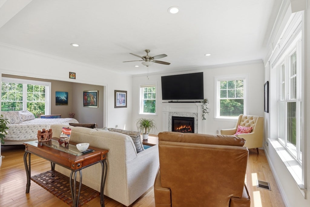 277 Yew St, Douglas, MA, 277 Yew St, Douglas, MA Photo #14
