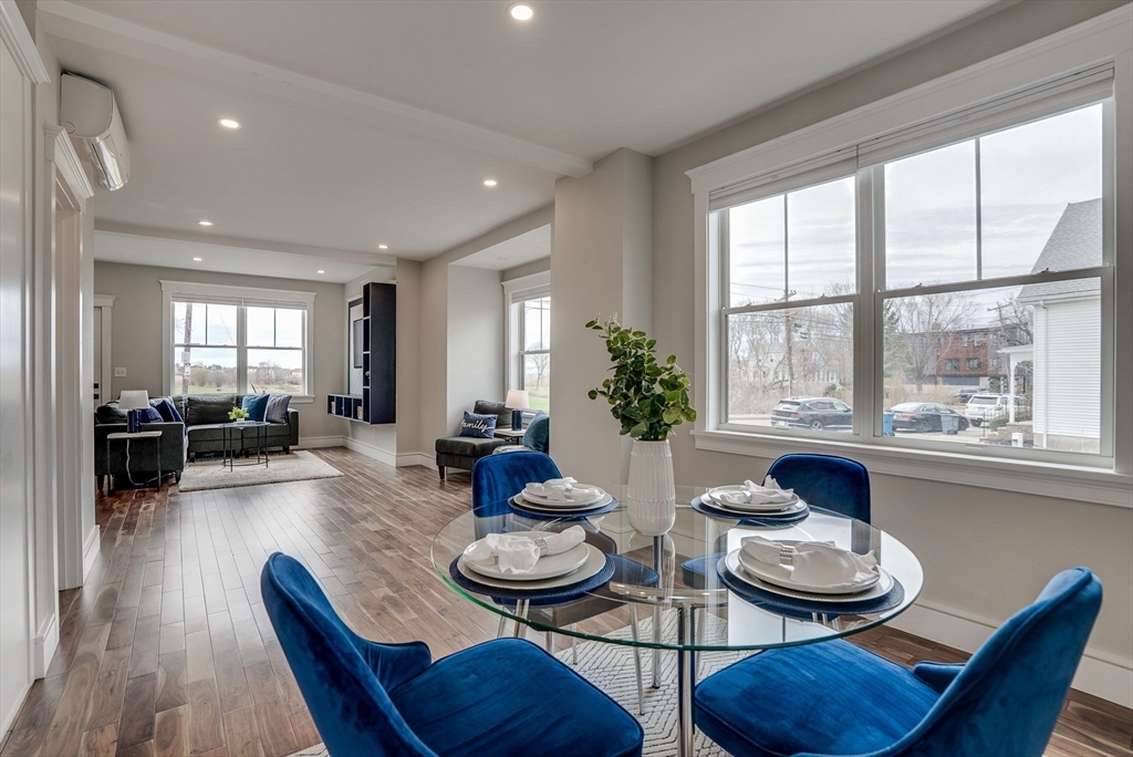136 Flash Rd Townhome