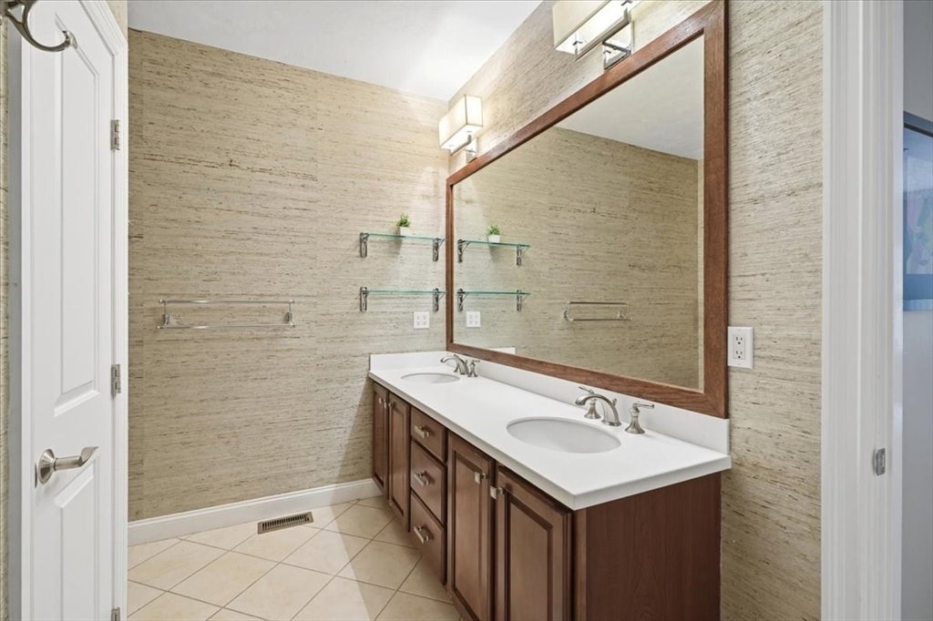 239 Washington St #9, Norwell, MA, 239 Washington St #9, Norwell, MA Photo #14