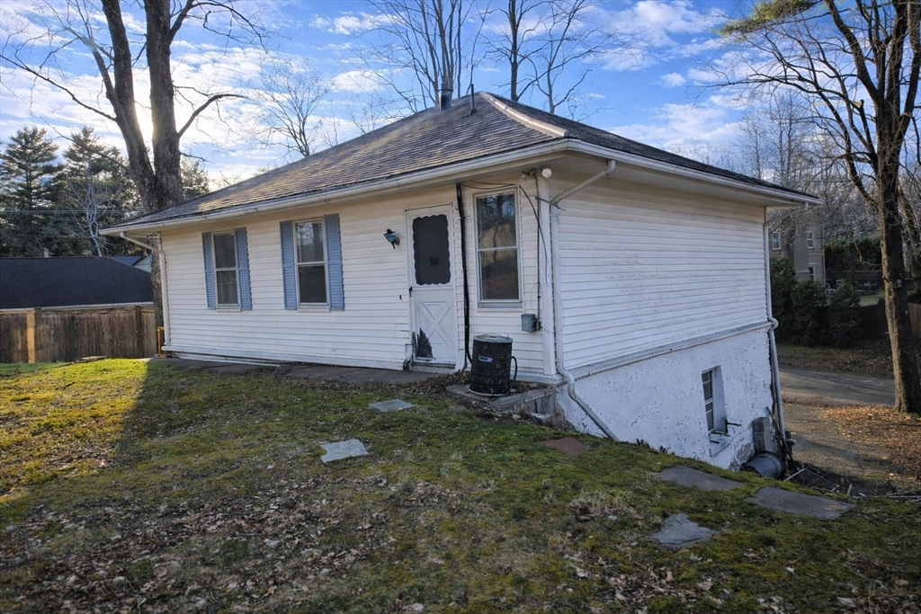 60 Hampton Knolls Road