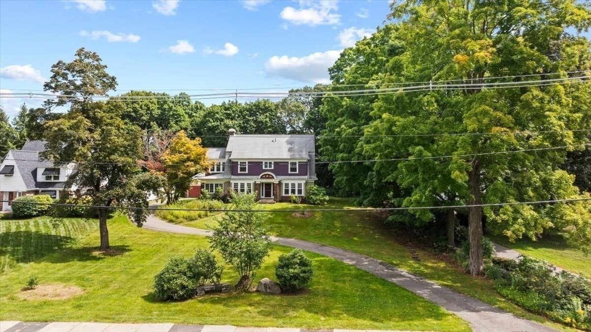 1140 Northampton St, Holyoke, MA, 1140 Northampton St, Holyoke, MA Photo #33