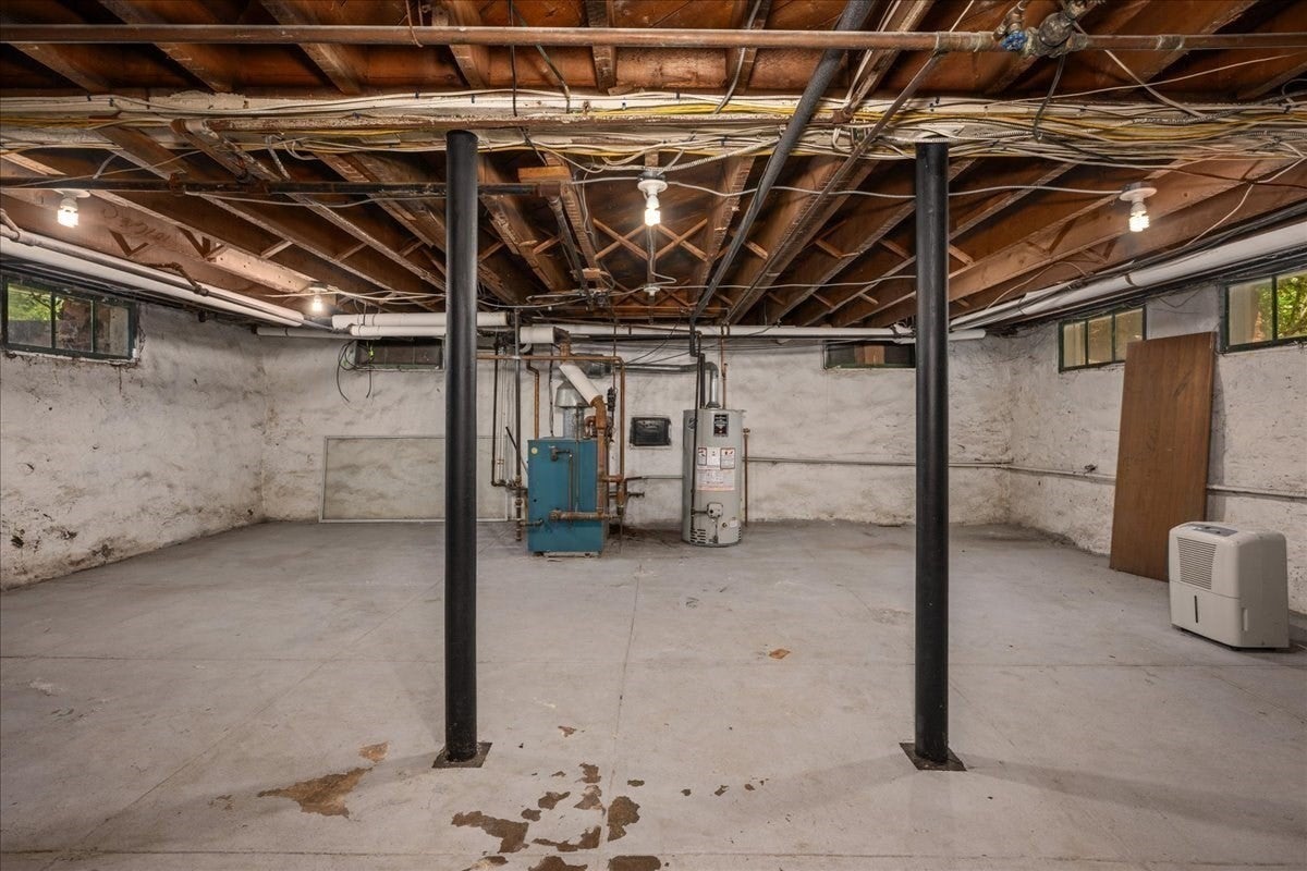 1140 Northampton St, Holyoke, MA, 1140 Northampton St, Holyoke, MA Photo #37