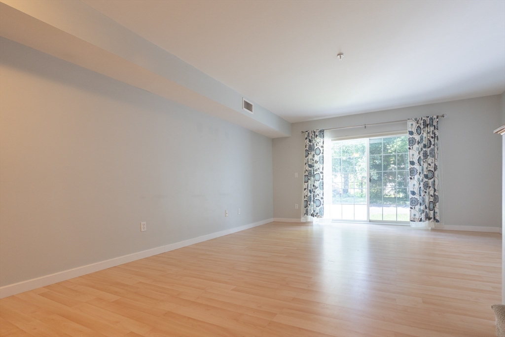 48 Phillips Rd 17