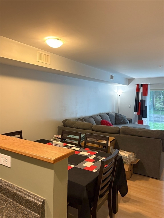 48 Phillips Rd 17