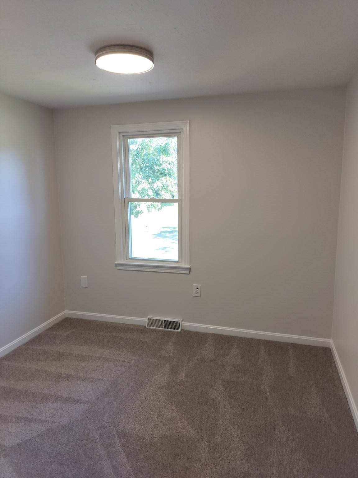 44 Jonathan Way, Taunton, MA Photo #18