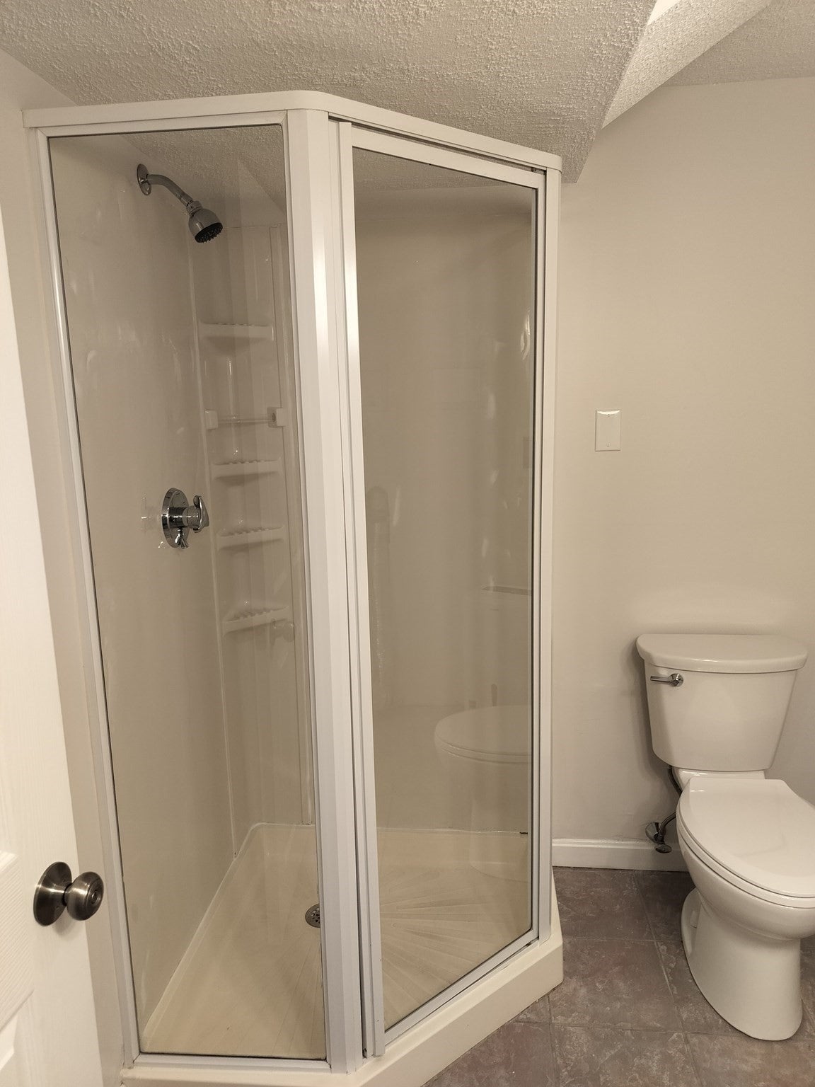 44 Jonathan Way, Taunton, MA Photo #12