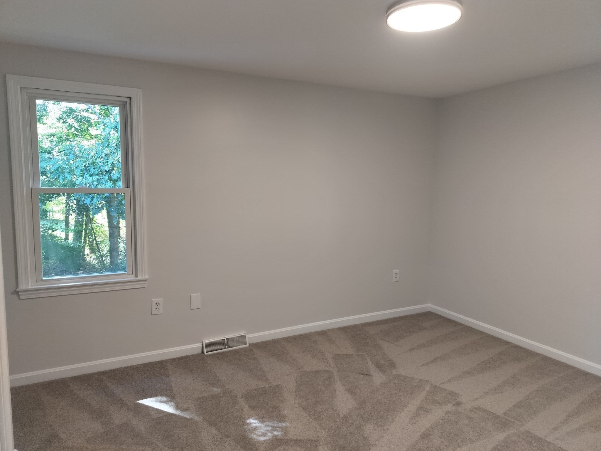 44 Jonathan Way, Taunton, MA Photo #16