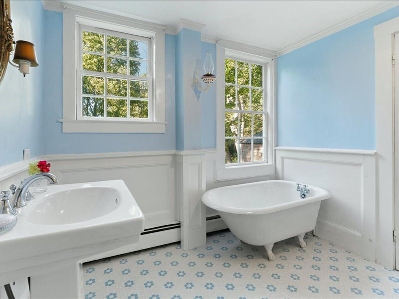1015 Hortonville Rd, Swansea, MA, 1015 Hortonville Rd, Swansea, MA Photo #11