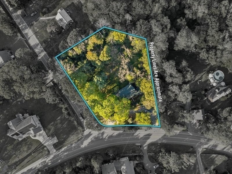 1015 Hortonville Rd, Swansea, MA, 1015 Hortonville Rd, Swansea, MA Photo #24