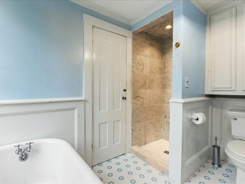 1015 Hortonville Rd, Swansea, MA, 1015 Hortonville Rd, Swansea, MA Photo #12