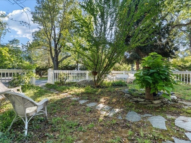 1015 Hortonville Rd, Swansea, MA, 1015 Hortonville Rd, Swansea, MA Photo #22