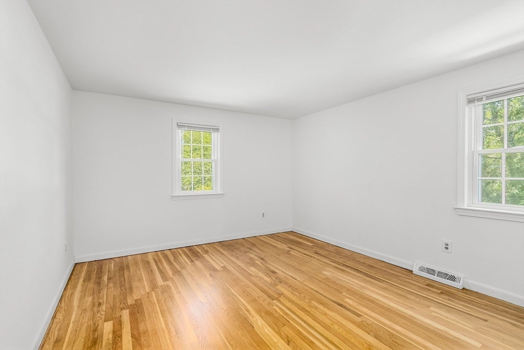 6 Shaker House Rd, Yarmouth, MA, 6 Shaker House Rd, Yarmouth, MA Photo #20