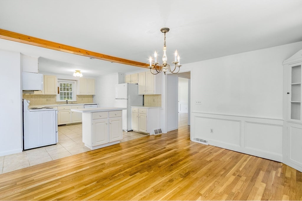 6 Shaker House Rd, Yarmouth, MA, 6 Shaker House Rd, Yarmouth, MA Photo #7