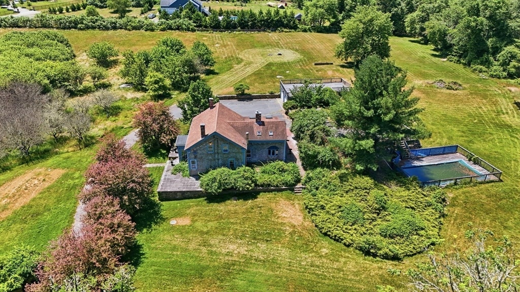 126 Lucy Little Rd