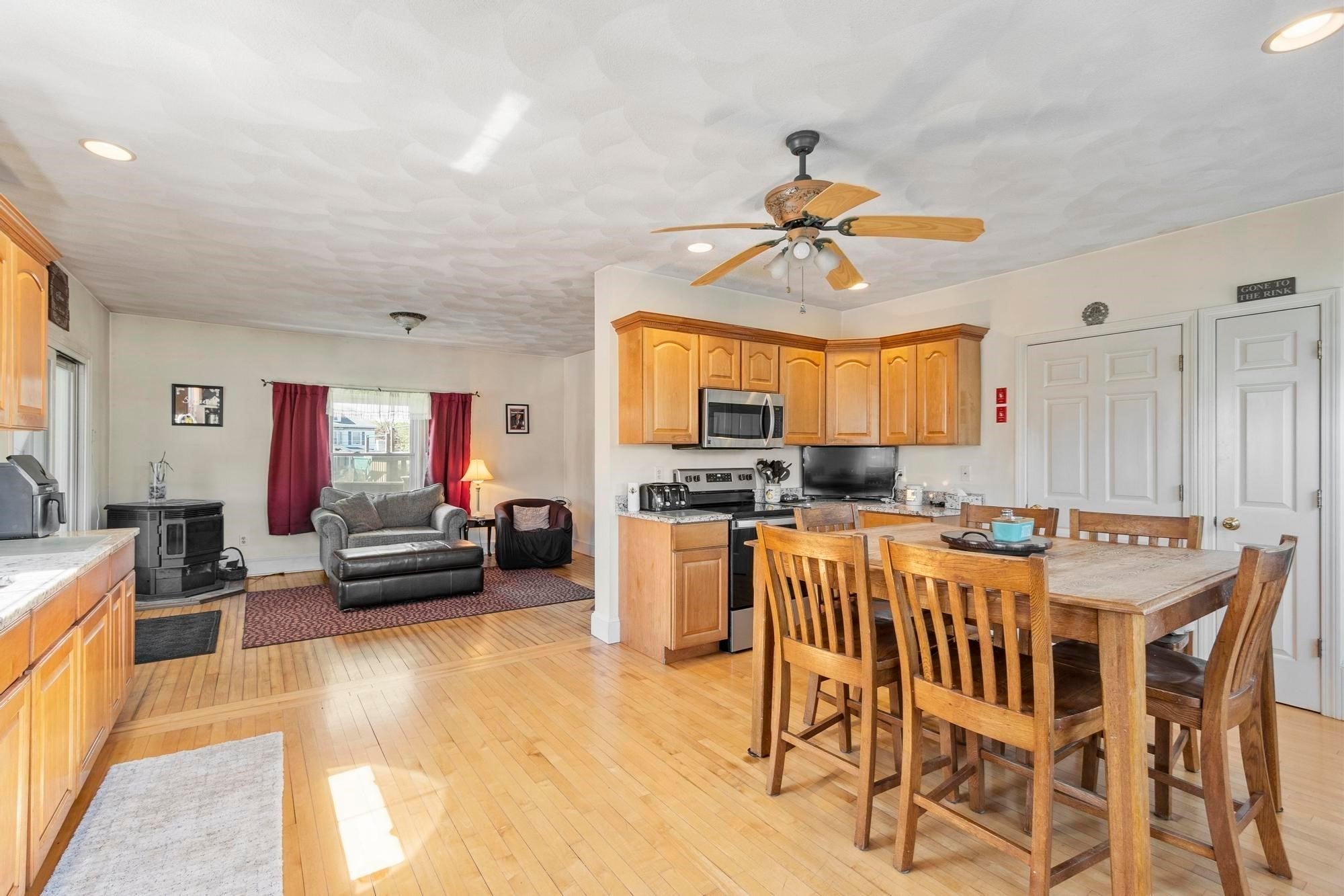 3 Southwick Rd