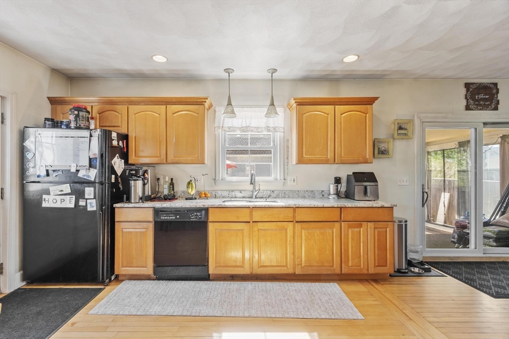 3 Southwick Rd