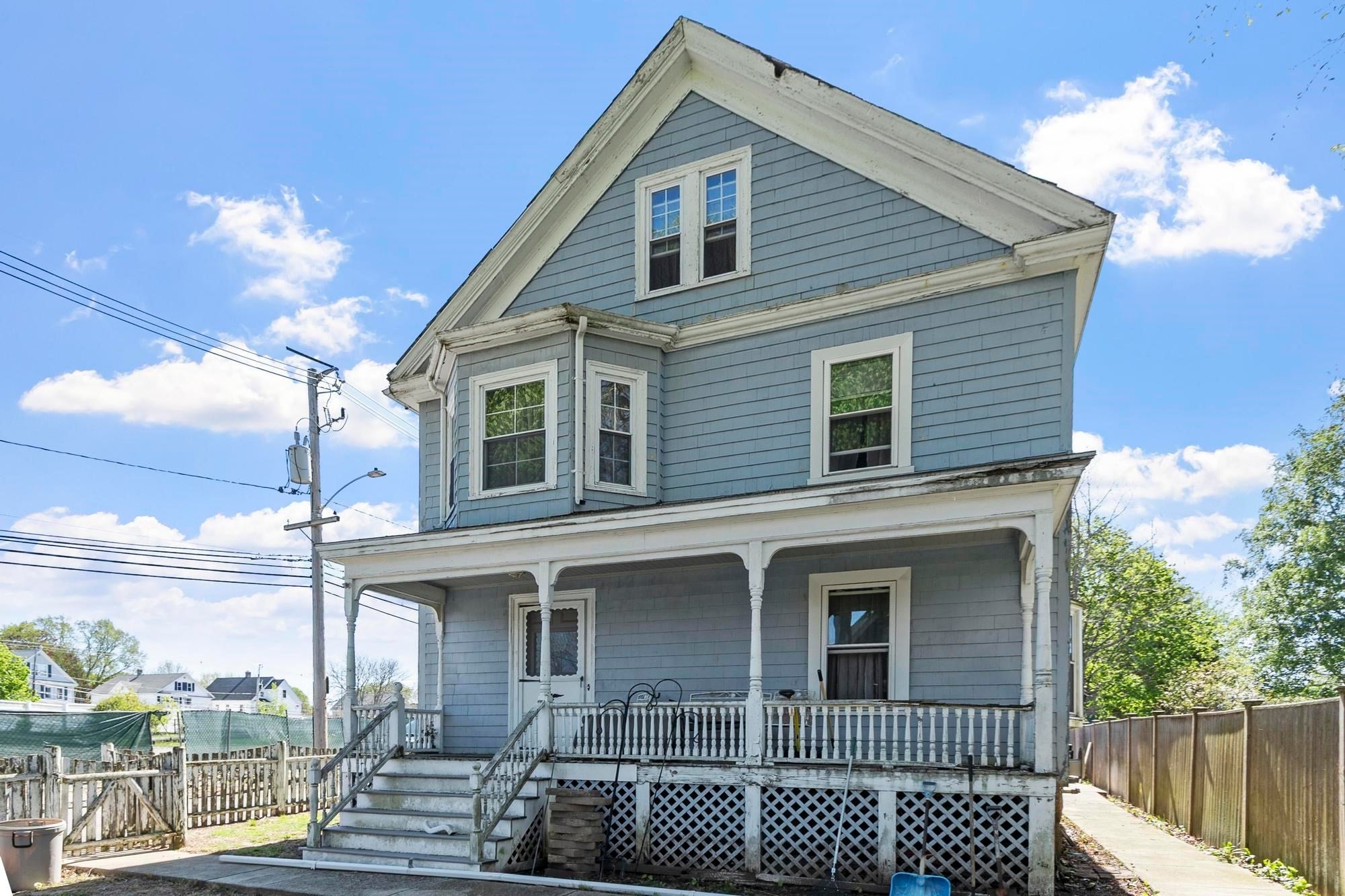 3 Southwick Rd