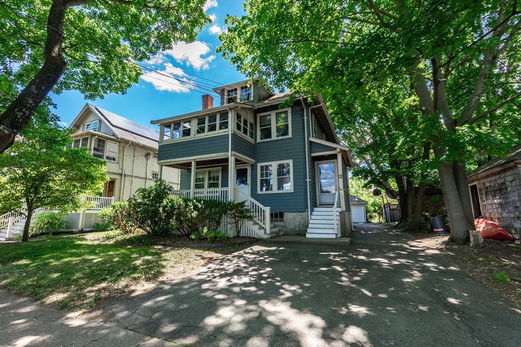 97-99 Cushing Ave