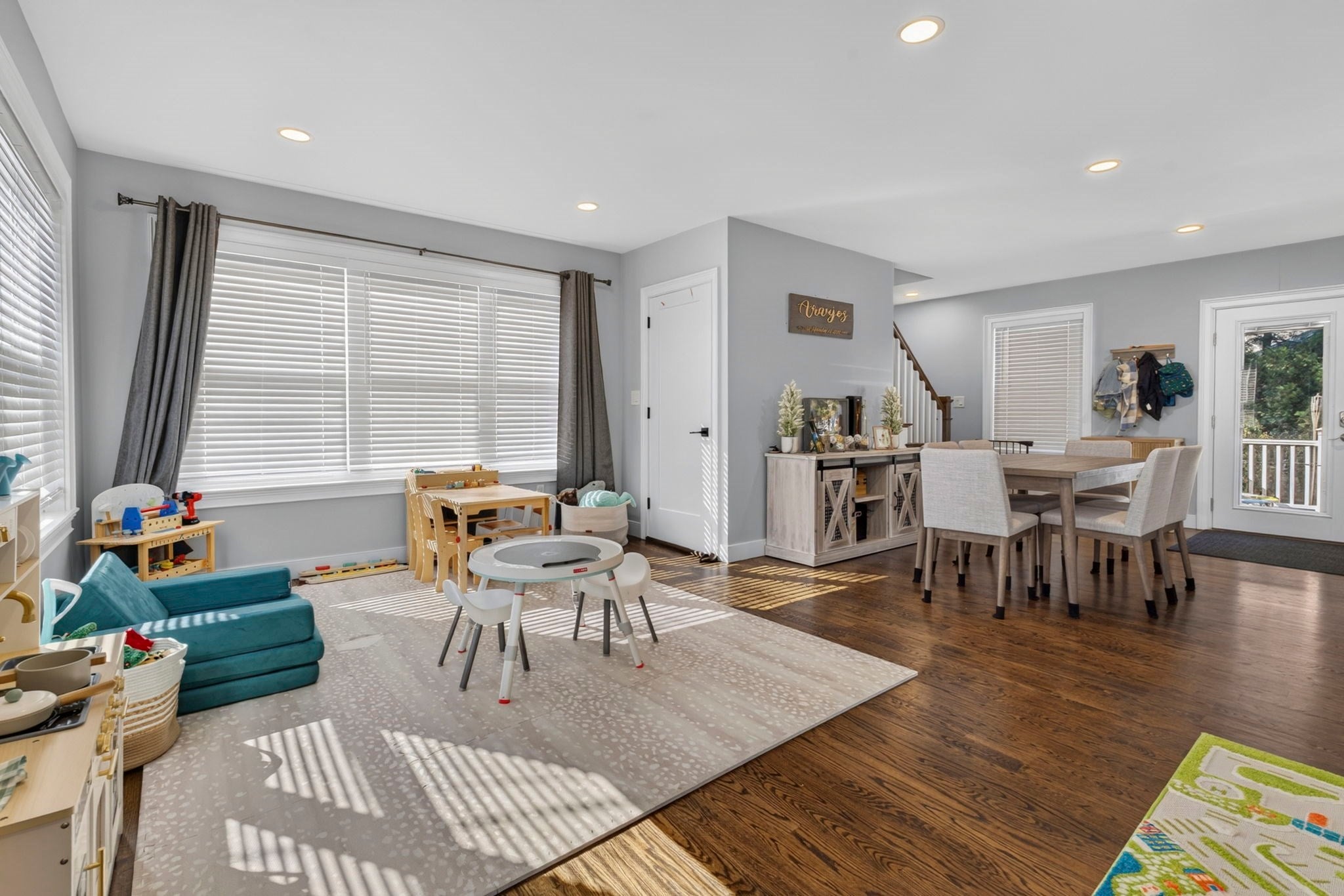 172 Montrose Ave, Wakefield, MA Photo #21