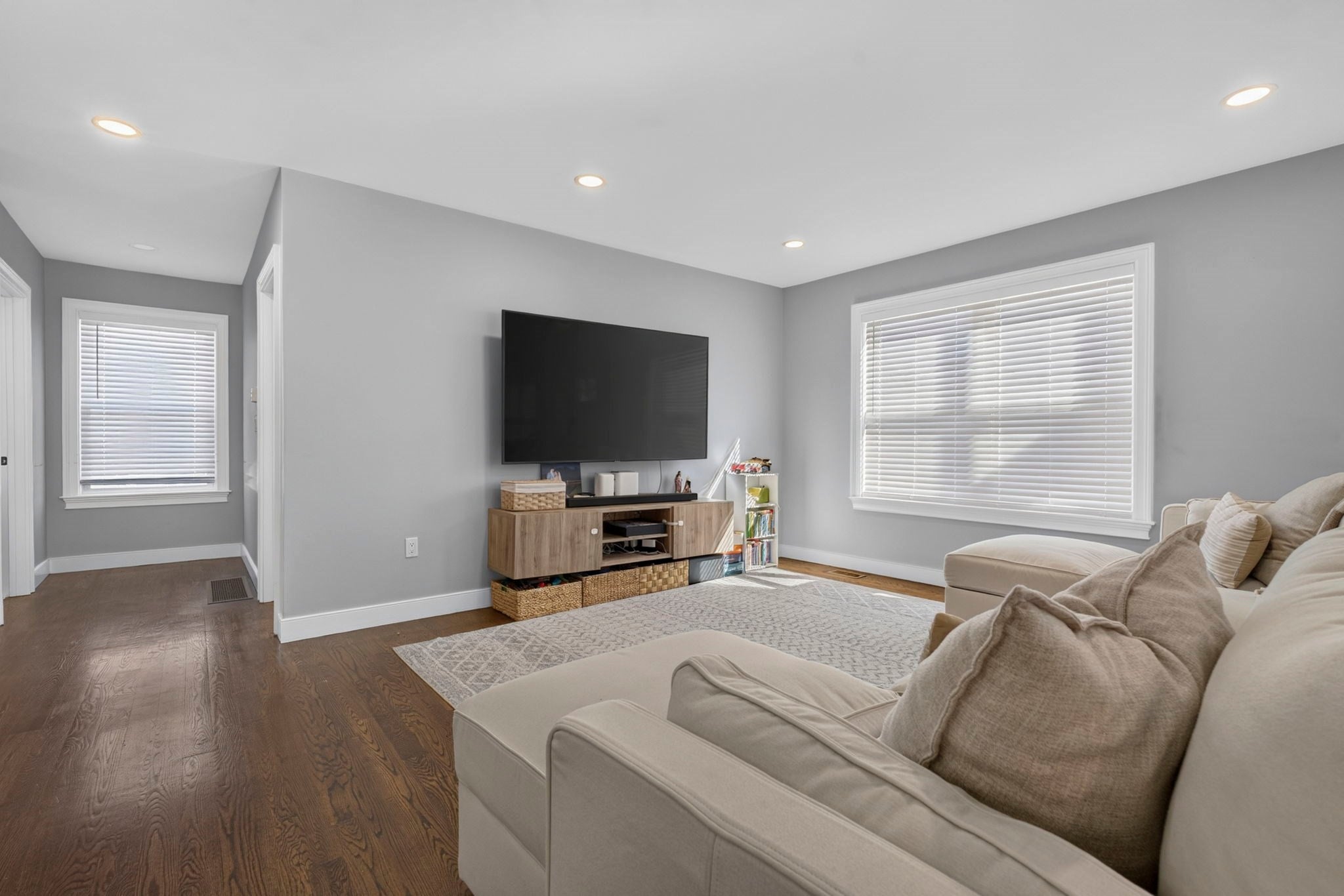 172 Montrose Ave, Wakefield, MA Photo #18