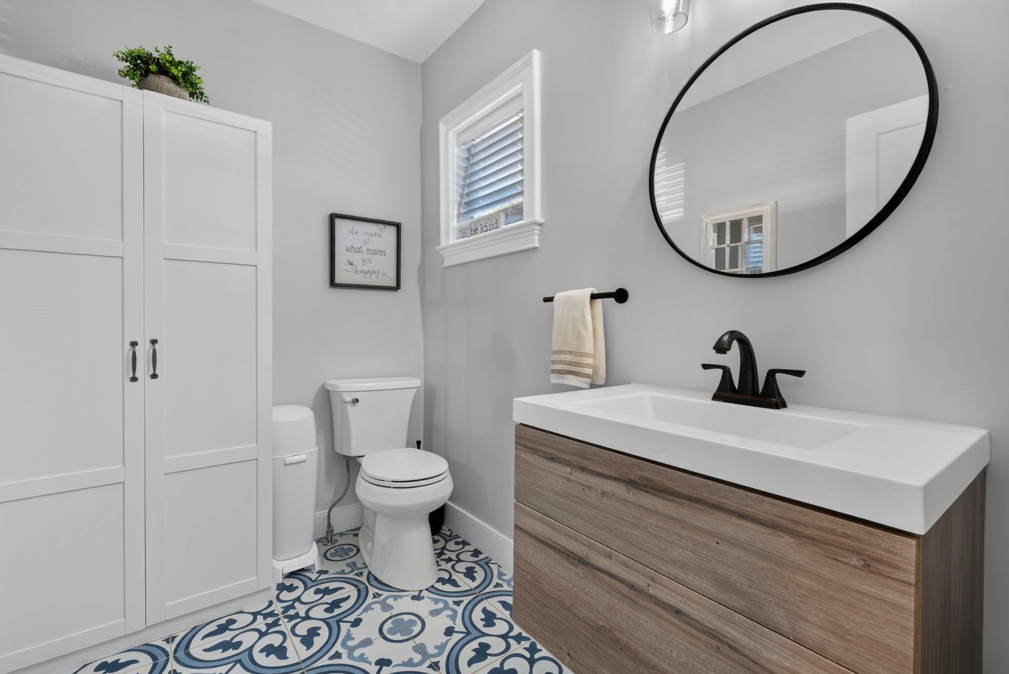 172 Montrose Ave, Wakefield, MA Photo #10