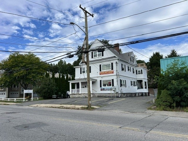 1535 Middlesex Street