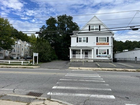 Photo of 1535 Middlesex Street, Lowell, MA 01851 (MLS # 73576081)