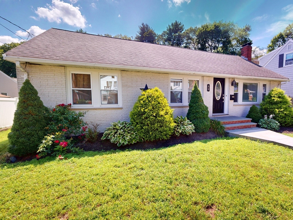 86 Bowdoin Ave