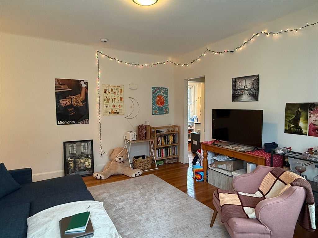 1871 Beacon St #4A, Brookline, MA, 1871 Beacon St #4A, Brookline, MA Photo #13