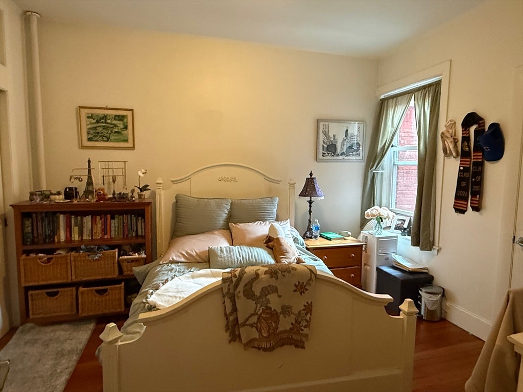 1871 Beacon St 4A