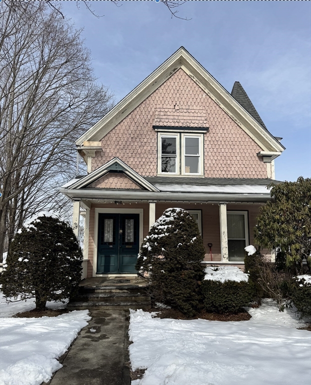 25 Hollis Ave