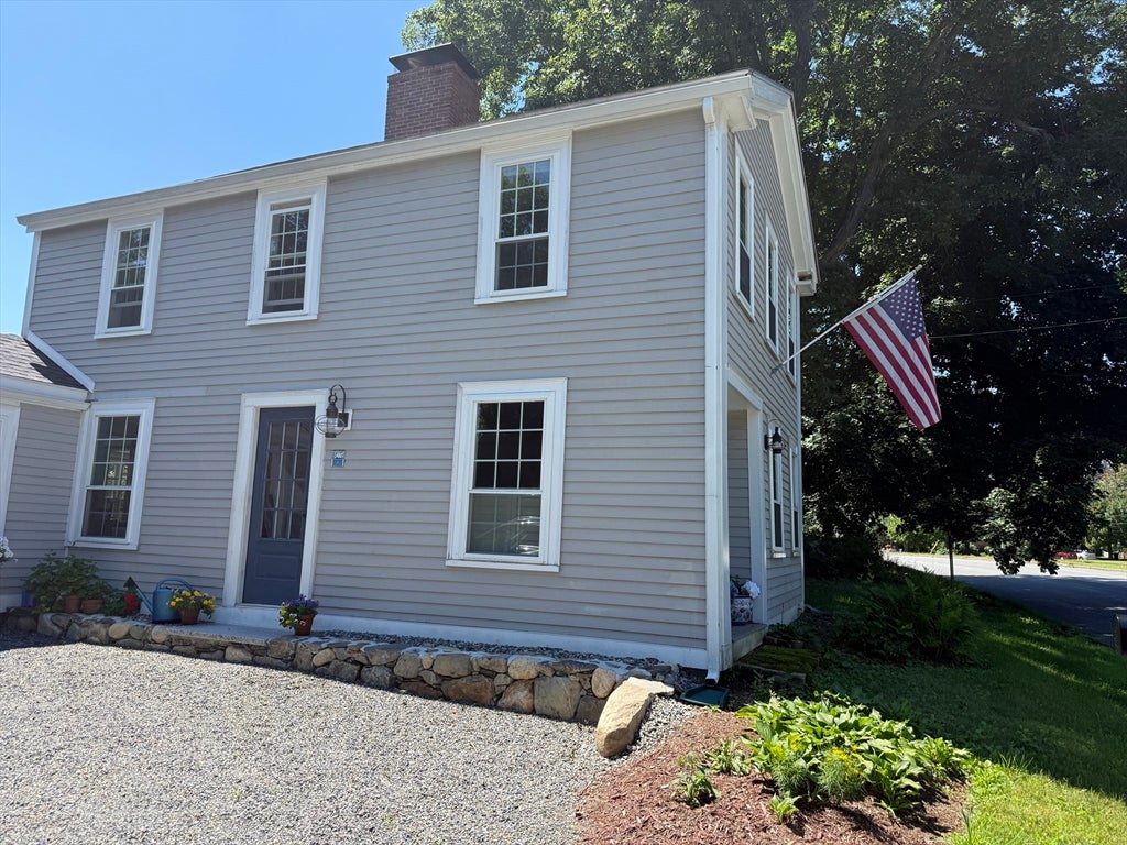 Click for 503 Main St #A, West Newbury, MA slideshow