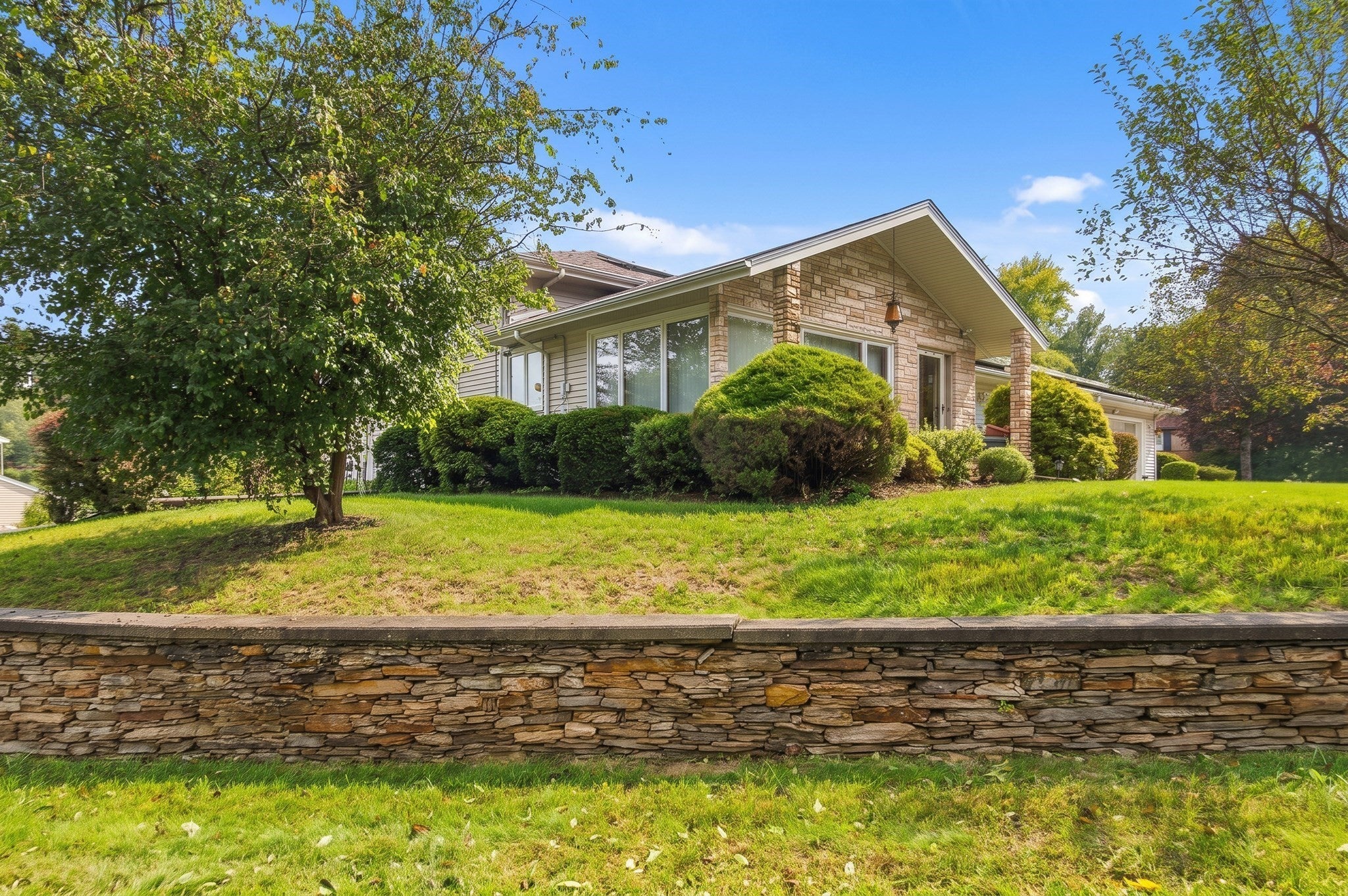131 Valley Rd, Somerset, MA, 131 Valley Rd, Somerset, MA Photo #9