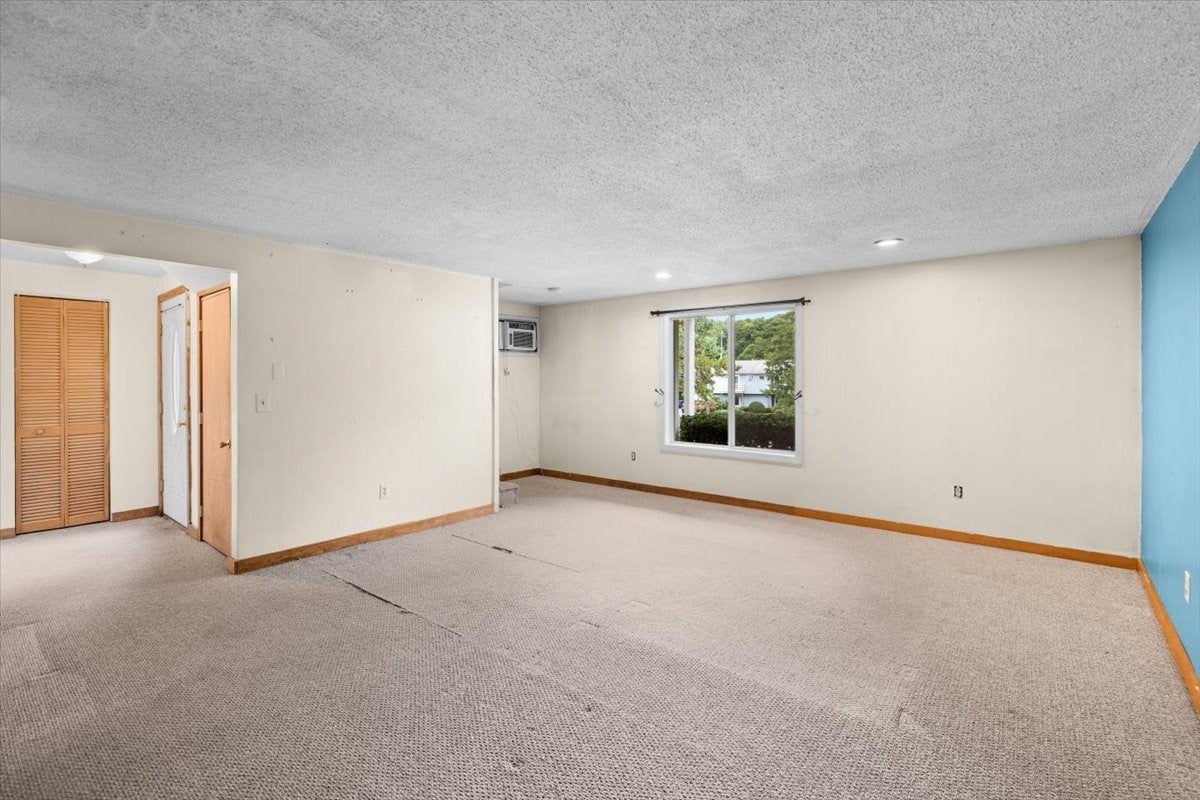 21 Surrey Ln #21, Bourne, MA, 21 Surrey Ln #21, Bourne, MA Photo #5