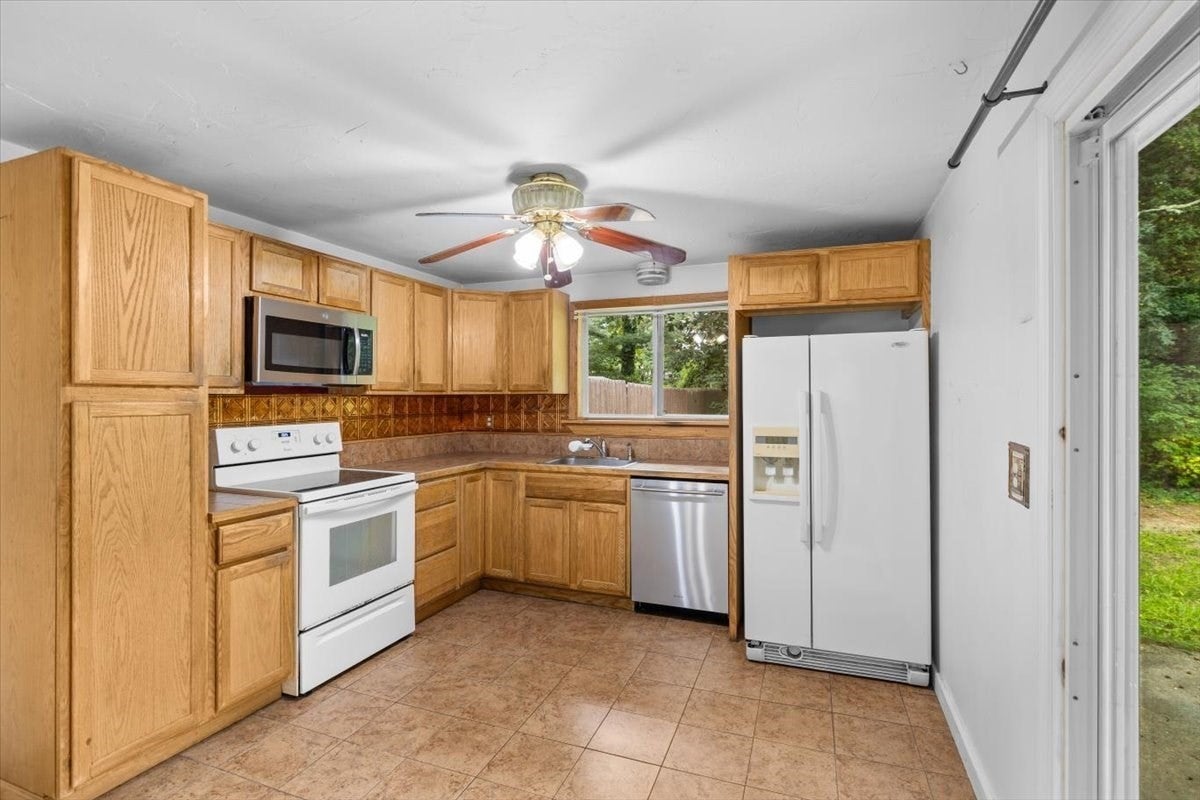 21 Surrey Ln #21, Bourne, MA, 21 Surrey Ln #21, Bourne, MA Photo #7