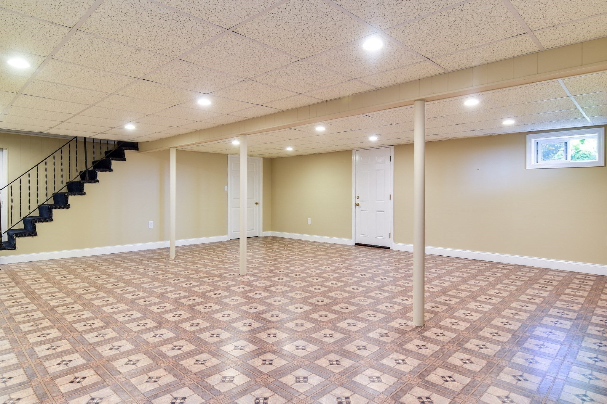 18 Swanson Road, Framingham, MA Photo #26