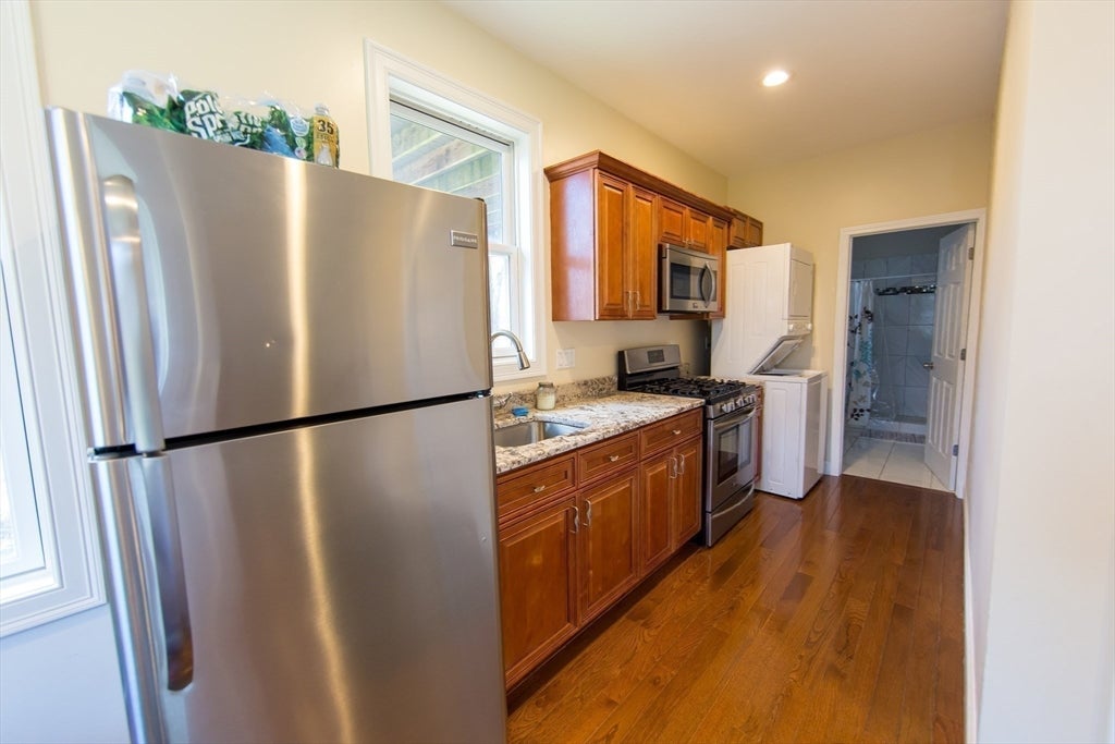 194 Oak St, Shrewsbury, MA, 194 Oak St, Shrewsbury, MA Photo #16