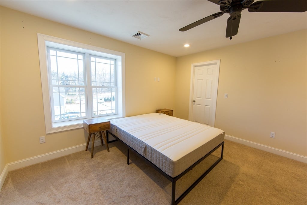 194 Oak St, Shrewsbury, MA, 194 Oak St, Shrewsbury, MA Photo #12