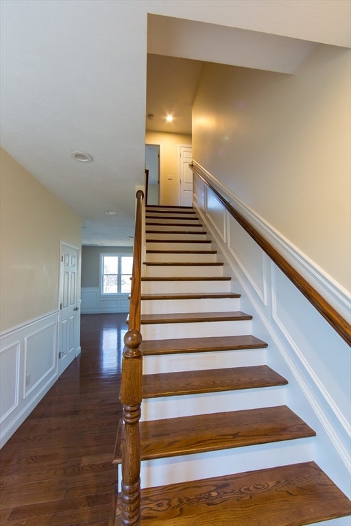 194 Oak St, Shrewsbury, MA, 194 Oak St, Shrewsbury, MA Photo #9