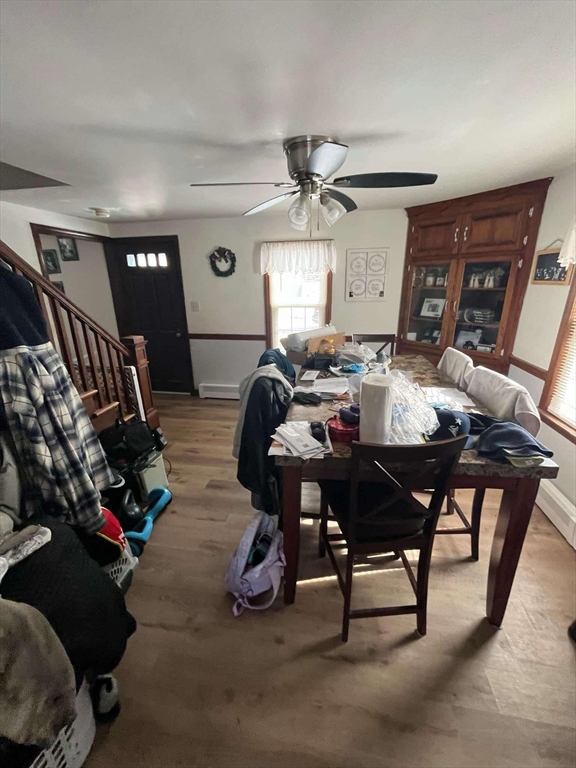 40 Dennison Ln
