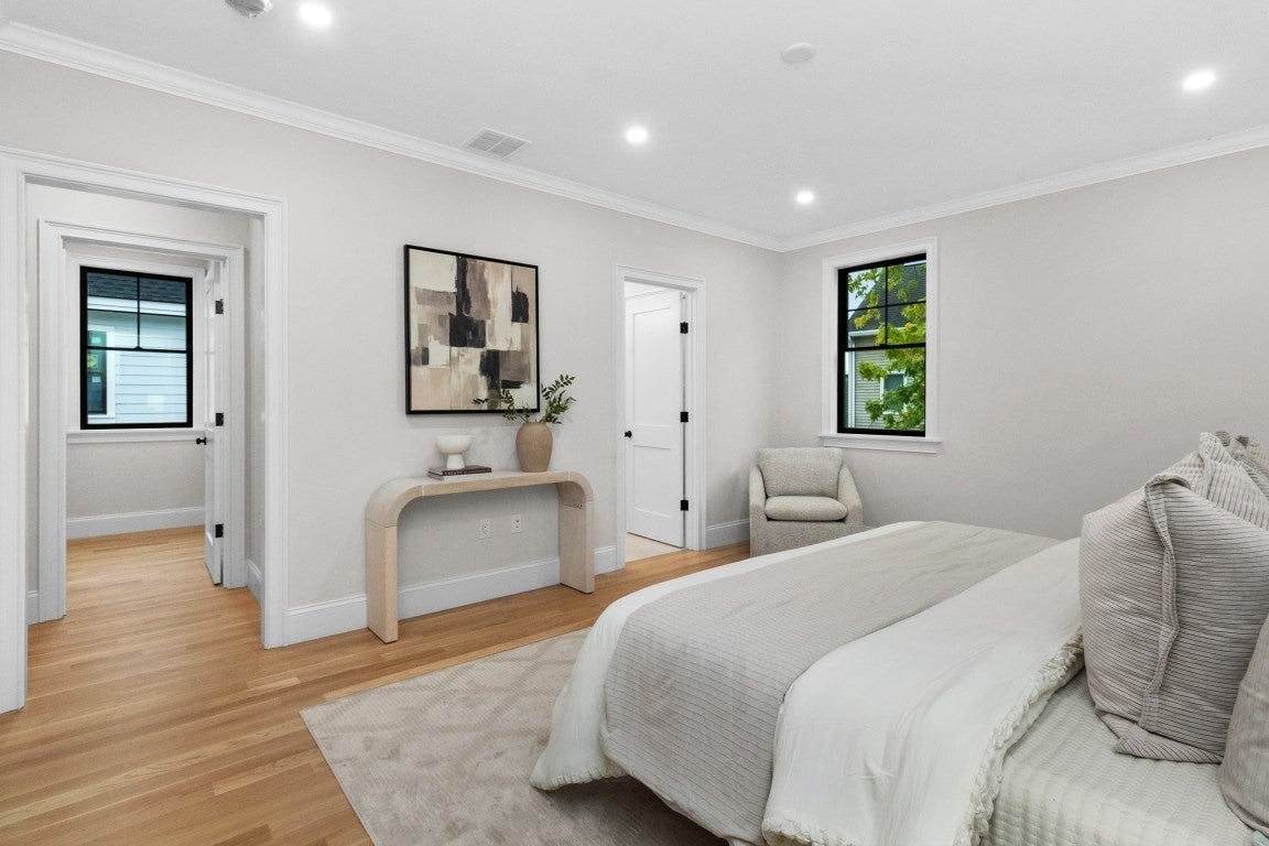 10 Central Ave #10, Newton, MA Photo #17