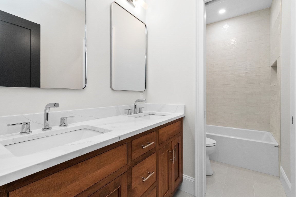 10 Central Ave #10, Newton, MA Photo #22
