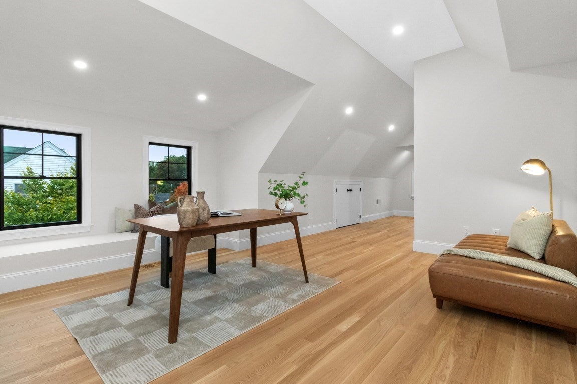 10 Central Ave #10, Newton, MA Photo #24