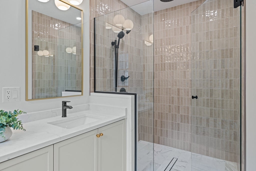 23 College Hill Rd #1, Somerville, MA, 23 College Hill Rd #1, Somerville, MA Photo #14